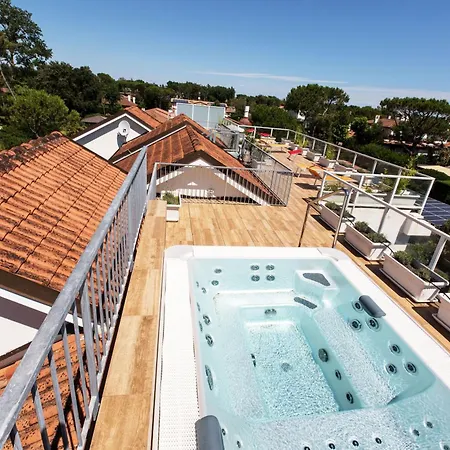 Liza 2 Villa Albarella Island